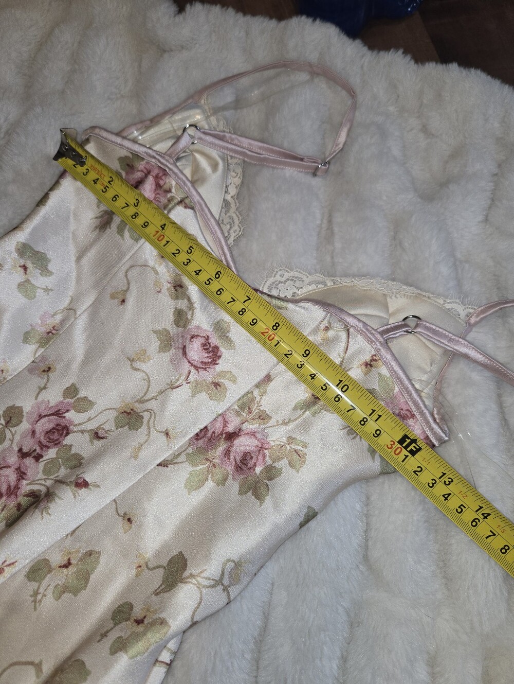 House of CB Felicity [Size XS] Floral Ivory Satin Lace Midi Coquette Dress - Picture 14 of 15
